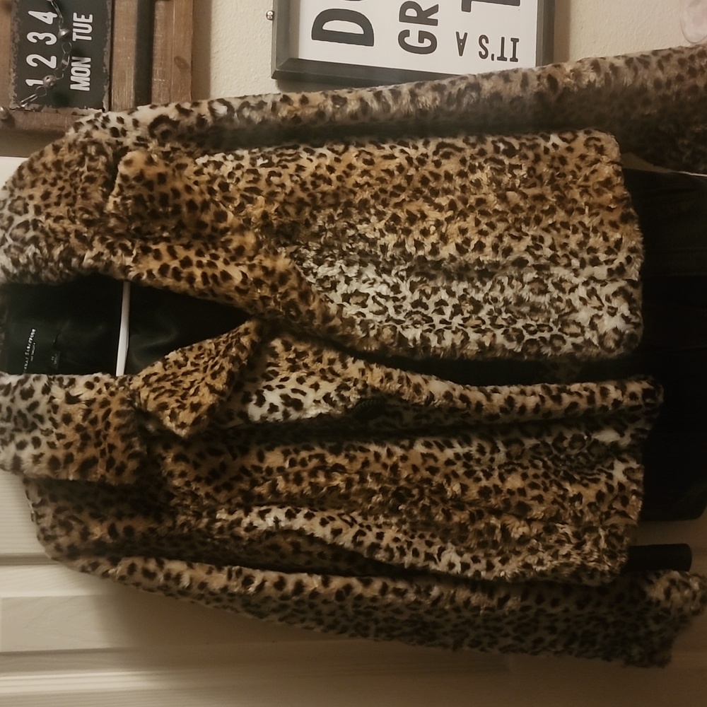 Leopard print winter faux fur coat